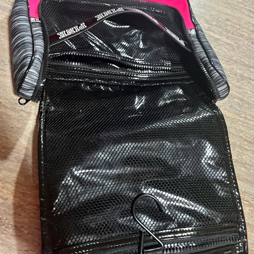 Pink Vs Case - image 4